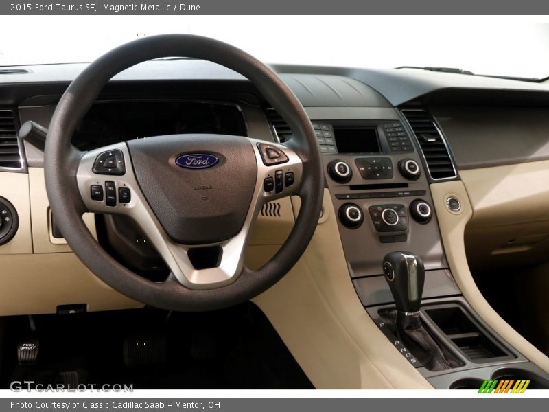 Magnetic Metallic / Dune 2015 Ford Taurus SE