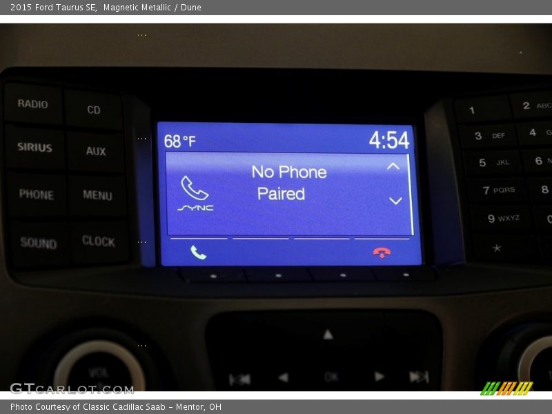 Magnetic Metallic / Dune 2015 Ford Taurus SE