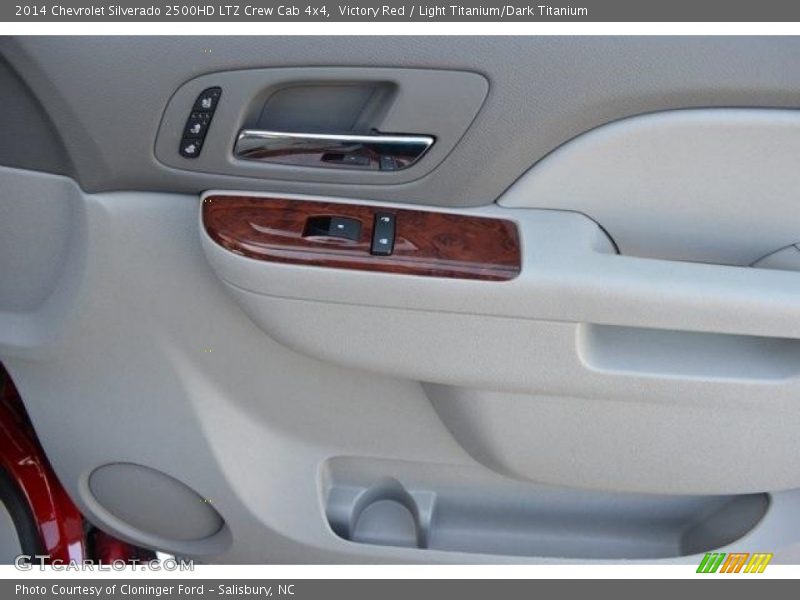 Victory Red / Light Titanium/Dark Titanium 2014 Chevrolet Silverado 2500HD LTZ Crew Cab 4x4