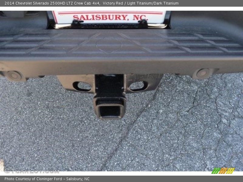 Victory Red / Light Titanium/Dark Titanium 2014 Chevrolet Silverado 2500HD LTZ Crew Cab 4x4