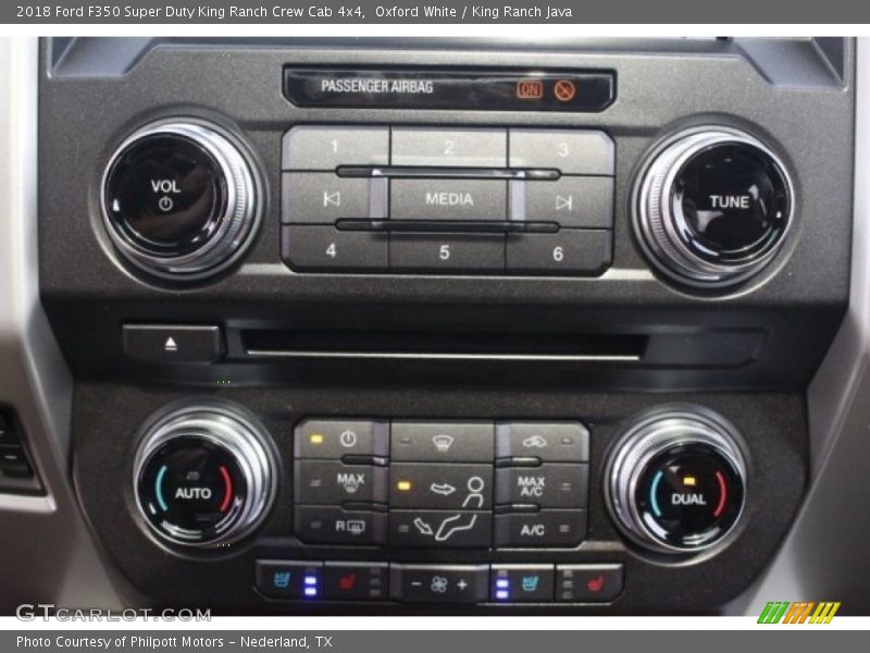 Oxford White / King Ranch Java 2018 Ford F350 Super Duty King Ranch Crew Cab 4x4