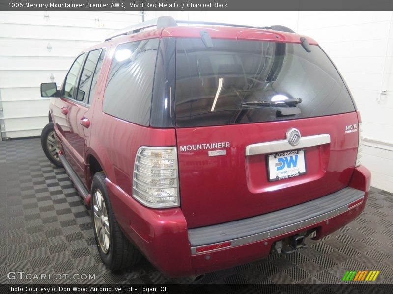 Vivid Red Metallic / Charcoal Black 2006 Mercury Mountaineer Premier AWD