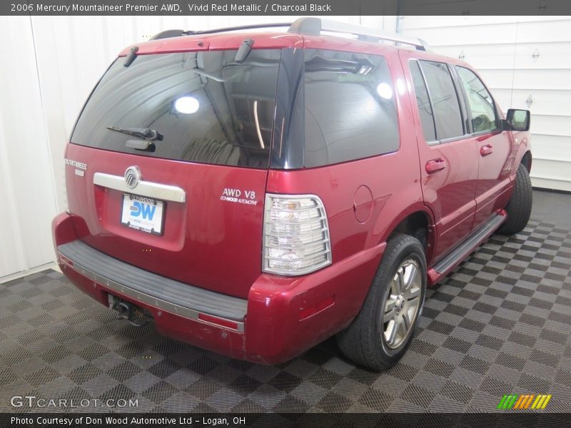 Vivid Red Metallic / Charcoal Black 2006 Mercury Mountaineer Premier AWD