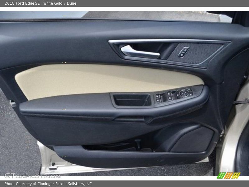 White Gold / Dune 2018 Ford Edge SE