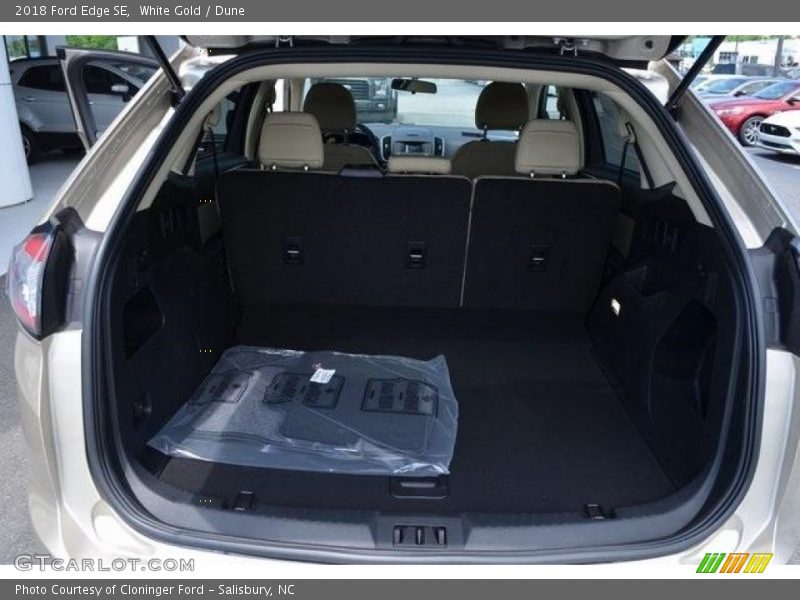 White Gold / Dune 2018 Ford Edge SE
