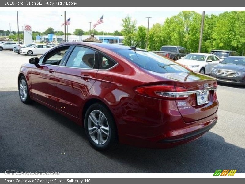 Ruby Red / Ebony 2018 Ford Fusion SE