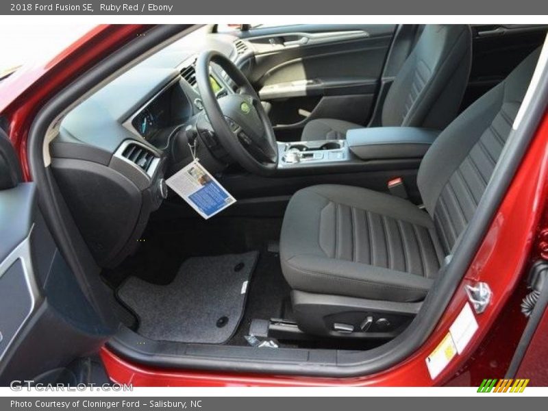 Ruby Red / Ebony 2018 Ford Fusion SE