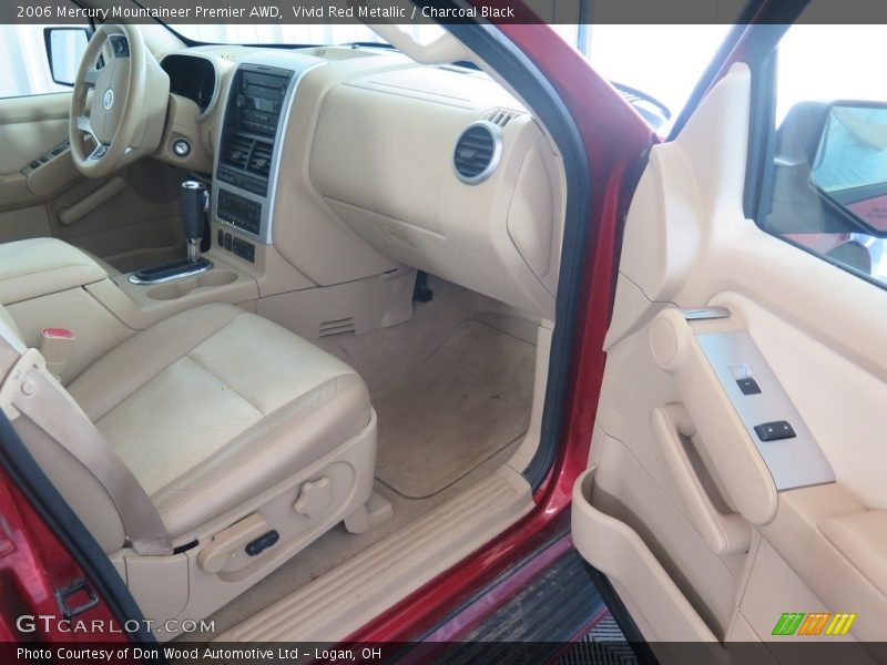 Vivid Red Metallic / Charcoal Black 2006 Mercury Mountaineer Premier AWD