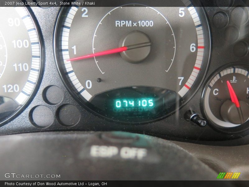 Stone White / Khaki 2007 Jeep Liberty Sport 4x4