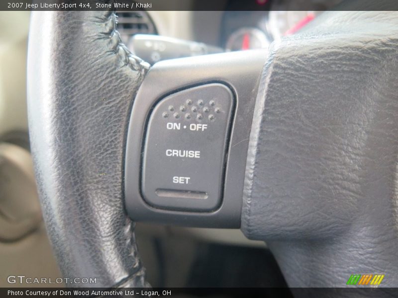 Stone White / Khaki 2007 Jeep Liberty Sport 4x4