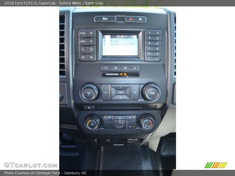 Oxford White / Earth Gray 2018 Ford F150 XL SuperCab