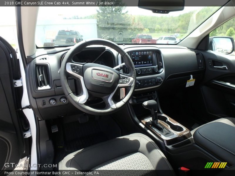 Summit White / Jet Black 2018 GMC Canyon SLE Crew Cab 4x4