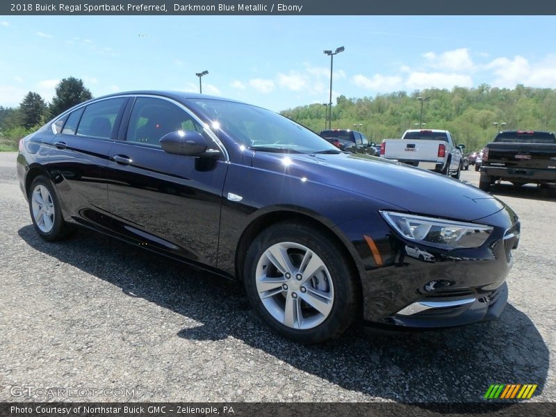 Darkmoon Blue Metallic / Ebony 2018 Buick Regal Sportback Preferred