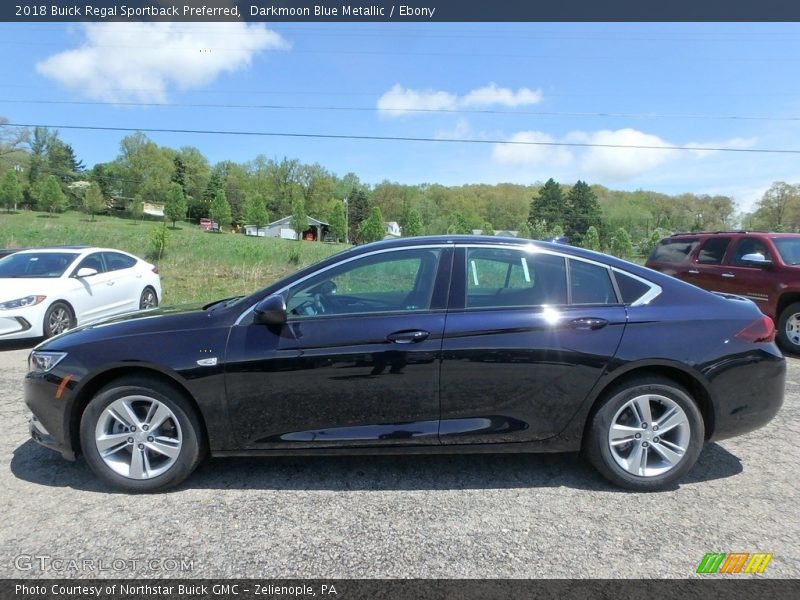 Darkmoon Blue Metallic / Ebony 2018 Buick Regal Sportback Preferred