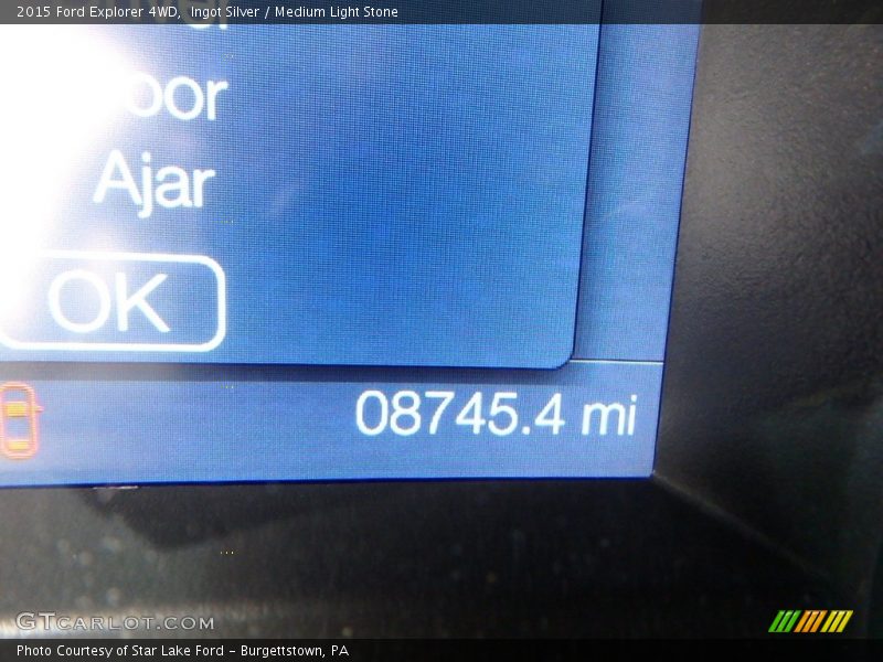 Ingot Silver / Medium Light Stone 2015 Ford Explorer 4WD