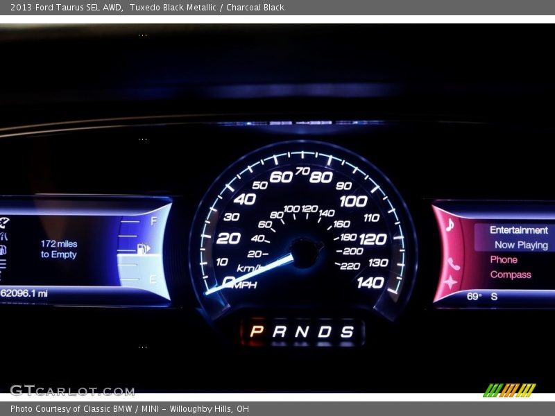 Tuxedo Black Metallic / Charcoal Black 2013 Ford Taurus SEL AWD