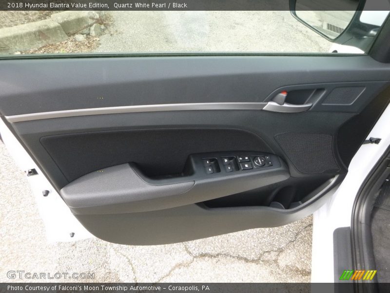 Quartz White Pearl / Black 2018 Hyundai Elantra Value Edition