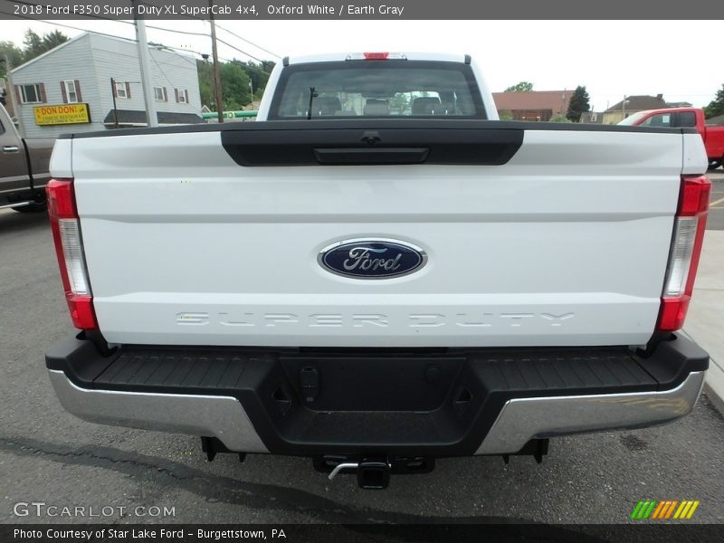 Oxford White / Earth Gray 2018 Ford F350 Super Duty XL SuperCab 4x4