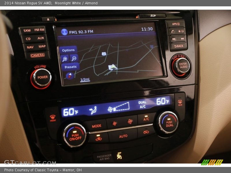 Moonlight White / Almond 2014 Nissan Rogue SV AWD