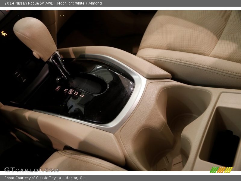 Moonlight White / Almond 2014 Nissan Rogue SV AWD