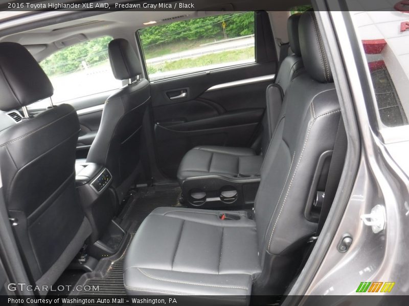 Predawn Gray Mica / Black 2016 Toyota Highlander XLE AWD