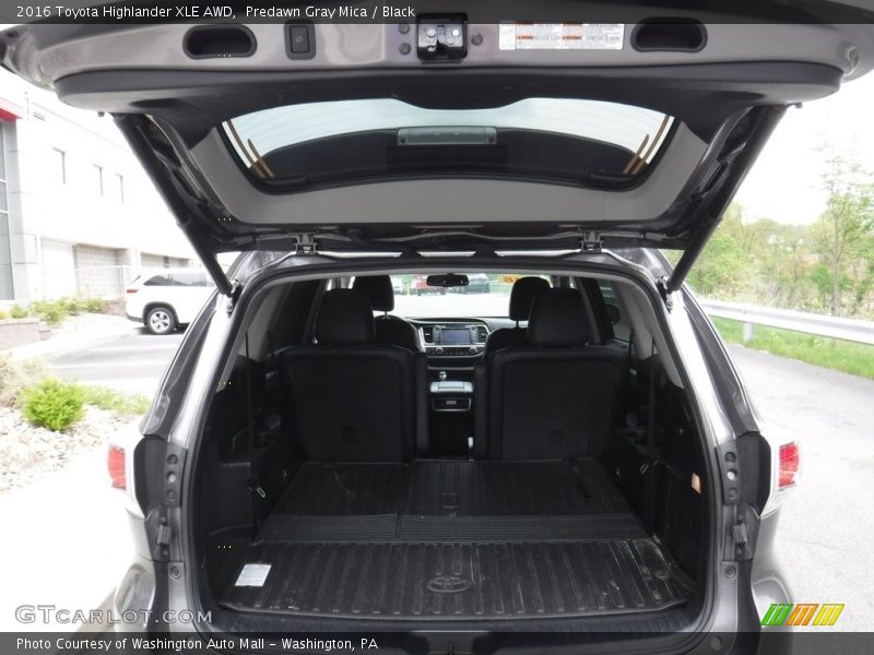 Predawn Gray Mica / Black 2016 Toyota Highlander XLE AWD