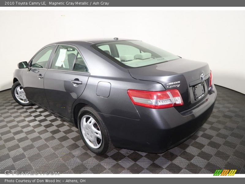 Magnetic Gray Metallic / Ash Gray 2010 Toyota Camry LE
