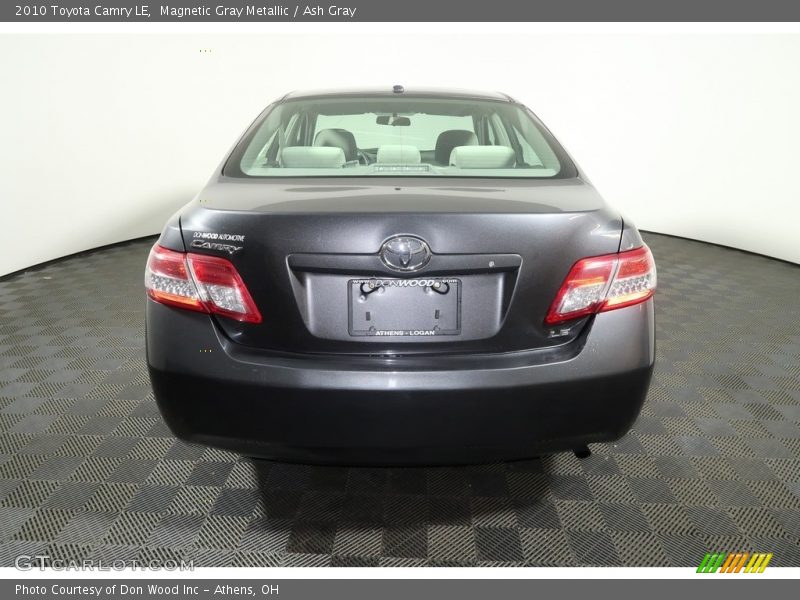 Magnetic Gray Metallic / Ash Gray 2010 Toyota Camry LE