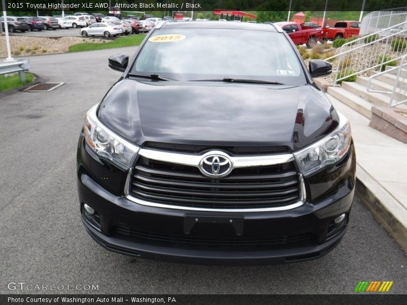 Attitude Black Metallic / Black 2015 Toyota Highlander XLE AWD