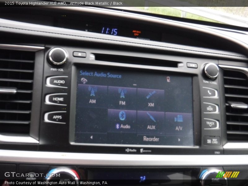 Attitude Black Metallic / Black 2015 Toyota Highlander XLE AWD