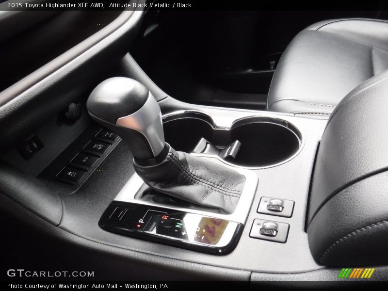 Attitude Black Metallic / Black 2015 Toyota Highlander XLE AWD
