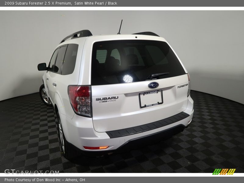 Satin White Pearl / Black 2009 Subaru Forester 2.5 X Premium