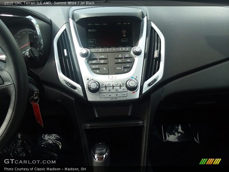 Summit White / Jet Black 2016 GMC Terrain SLE AWD