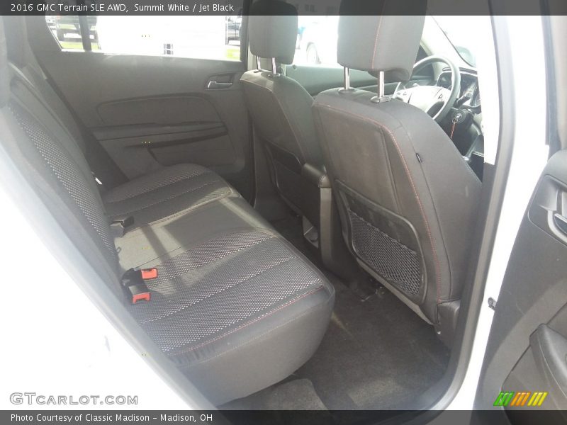 Summit White / Jet Black 2016 GMC Terrain SLE AWD