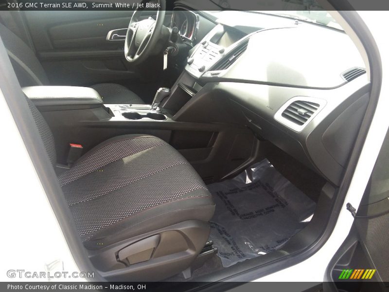 Summit White / Jet Black 2016 GMC Terrain SLE AWD