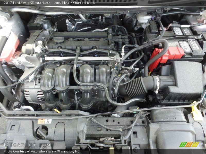 Ingot Silver / Charcoal Black 2017 Ford Fiesta SE Hatchback