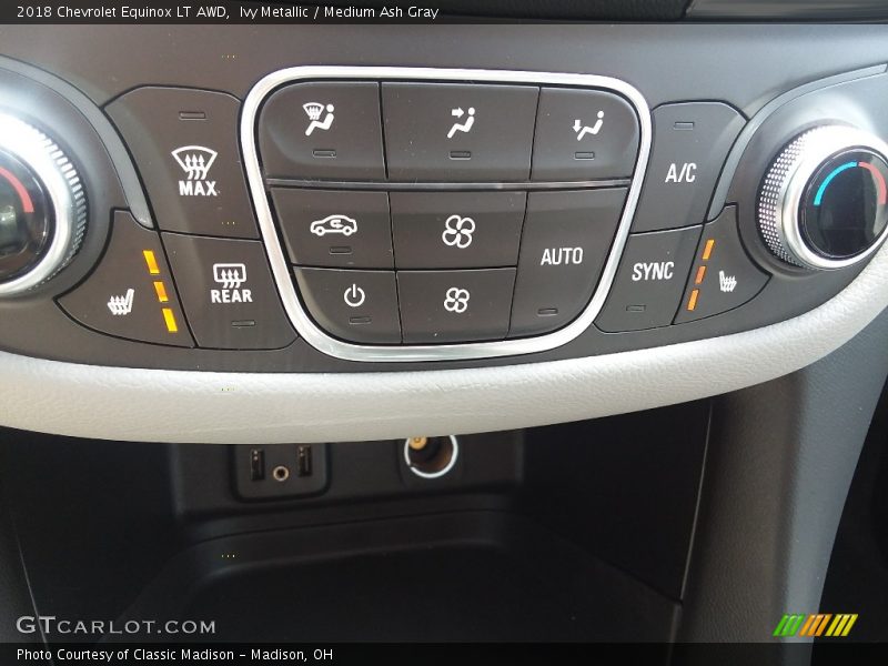 Ivy Metallic / Medium Ash Gray 2018 Chevrolet Equinox LT AWD