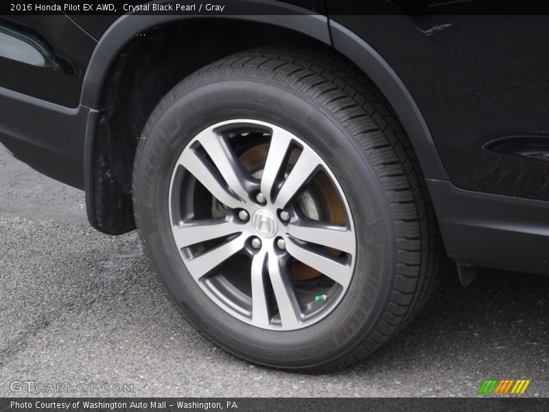 Crystal Black Pearl / Gray 2016 Honda Pilot EX AWD