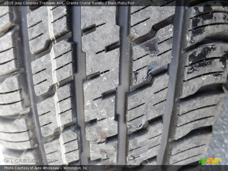 Granite Crystal Metallic / Black/Ruby Red 2018 Jeep Compass Trailhawk 4x4