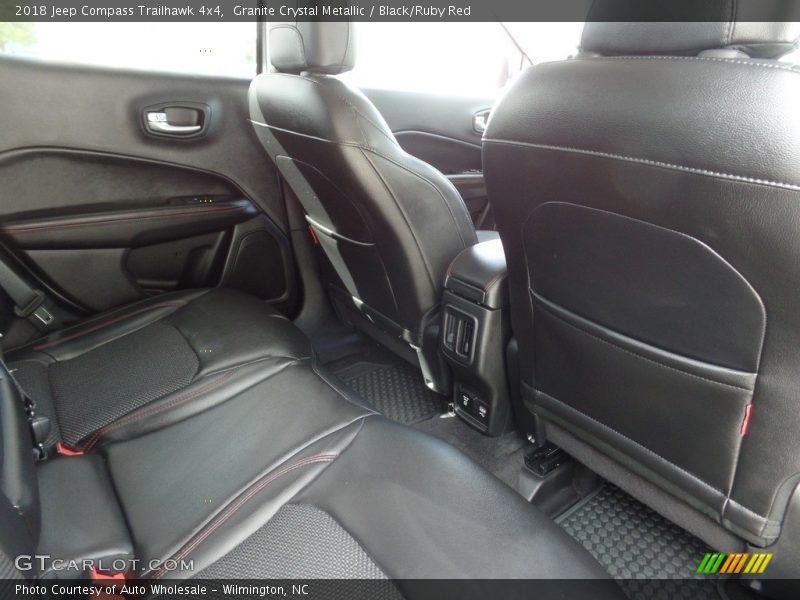 Granite Crystal Metallic / Black/Ruby Red 2018 Jeep Compass Trailhawk 4x4