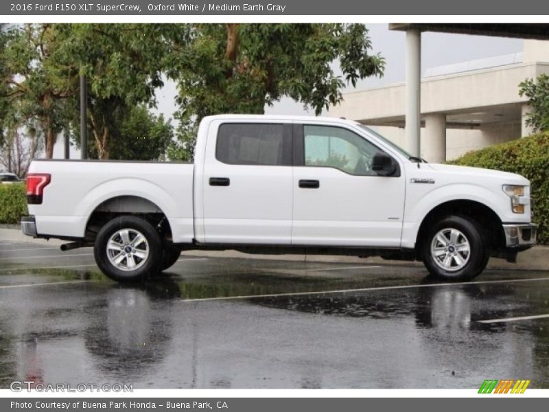 Oxford White / Medium Earth Gray 2016 Ford F150 XLT SuperCrew