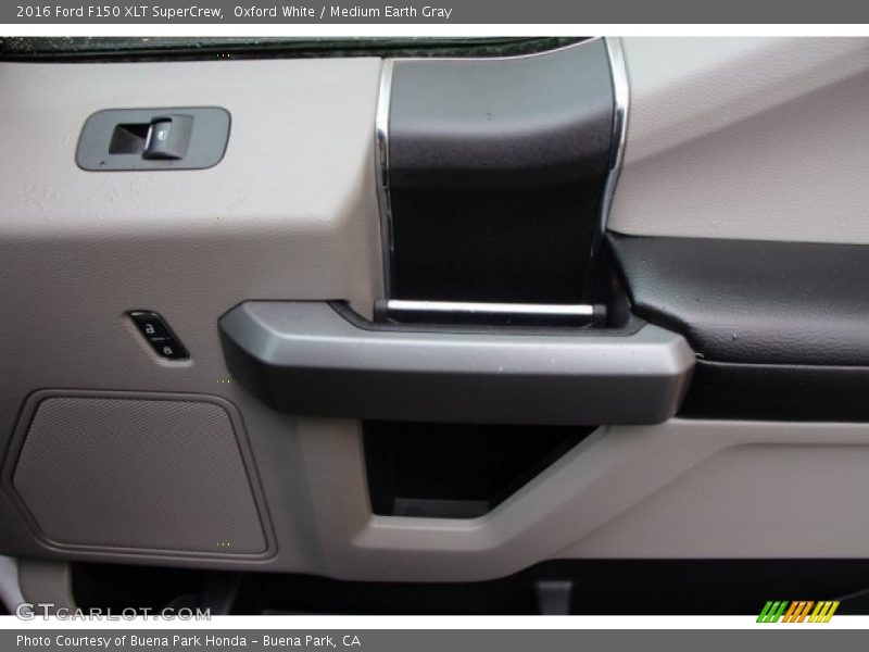 Oxford White / Medium Earth Gray 2016 Ford F150 XLT SuperCrew