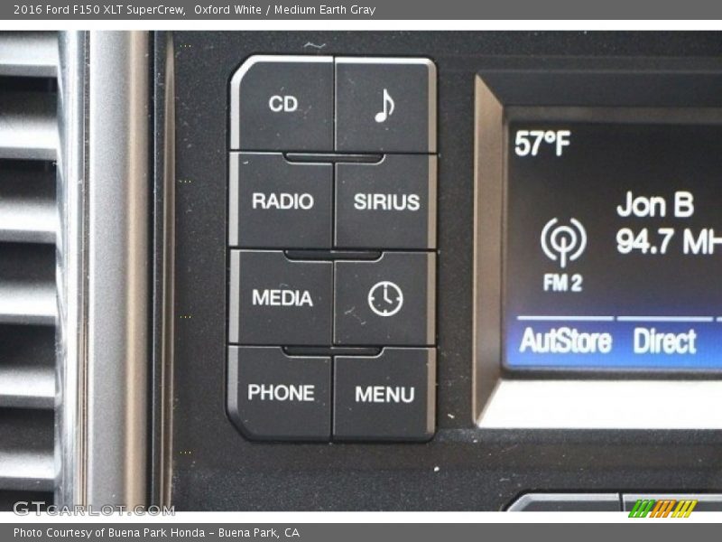 Oxford White / Medium Earth Gray 2016 Ford F150 XLT SuperCrew