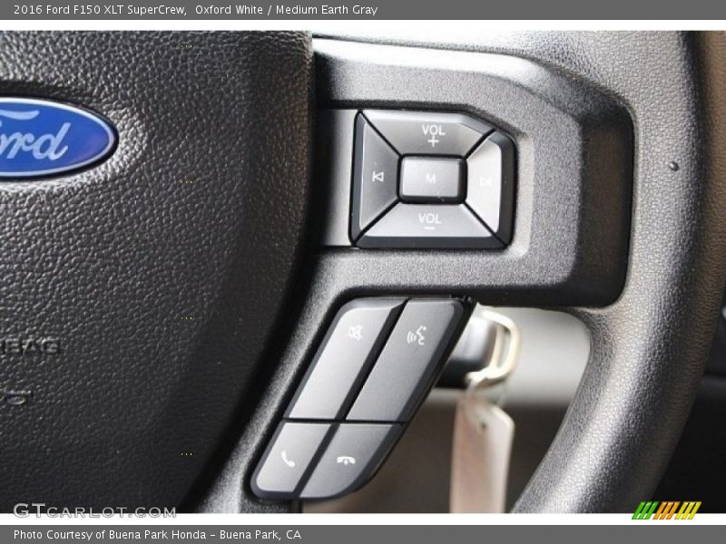 Oxford White / Medium Earth Gray 2016 Ford F150 XLT SuperCrew