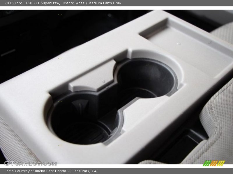 Oxford White / Medium Earth Gray 2016 Ford F150 XLT SuperCrew