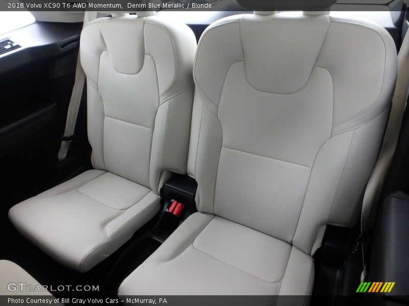 Denim Blue Metallic / Blonde 2018 Volvo XC90 T6 AWD Momentum