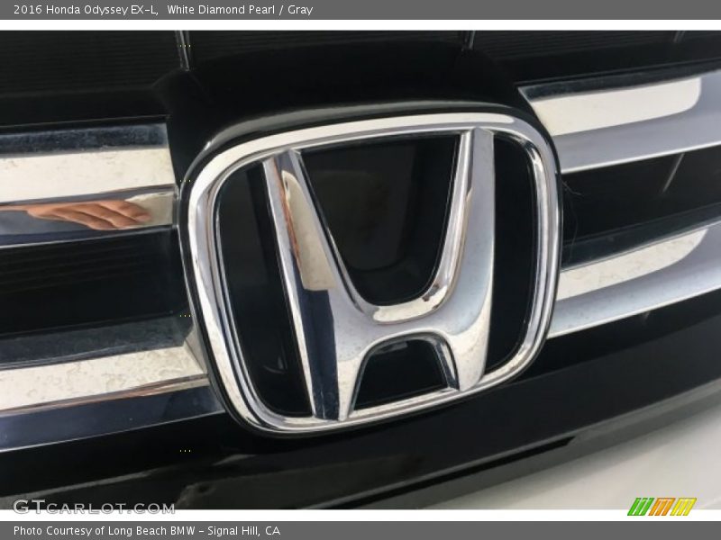 White Diamond Pearl / Gray 2016 Honda Odyssey EX-L