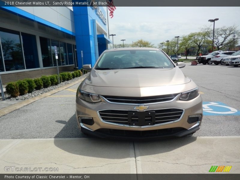 Sandy Ridge Metallic / Jet Black 2018 Chevrolet Malibu LT