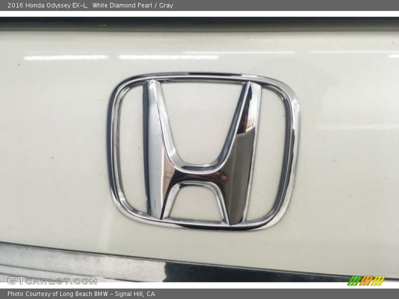 White Diamond Pearl / Gray 2016 Honda Odyssey EX-L