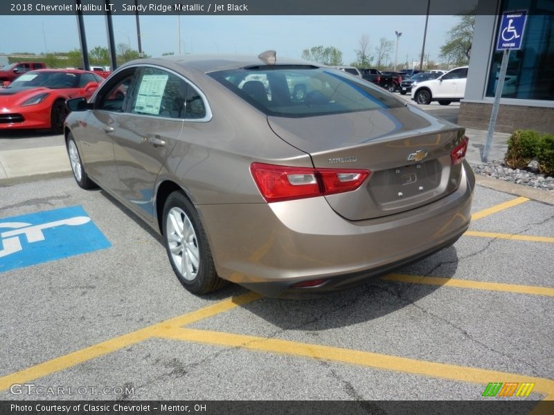 Sandy Ridge Metallic / Jet Black 2018 Chevrolet Malibu LT